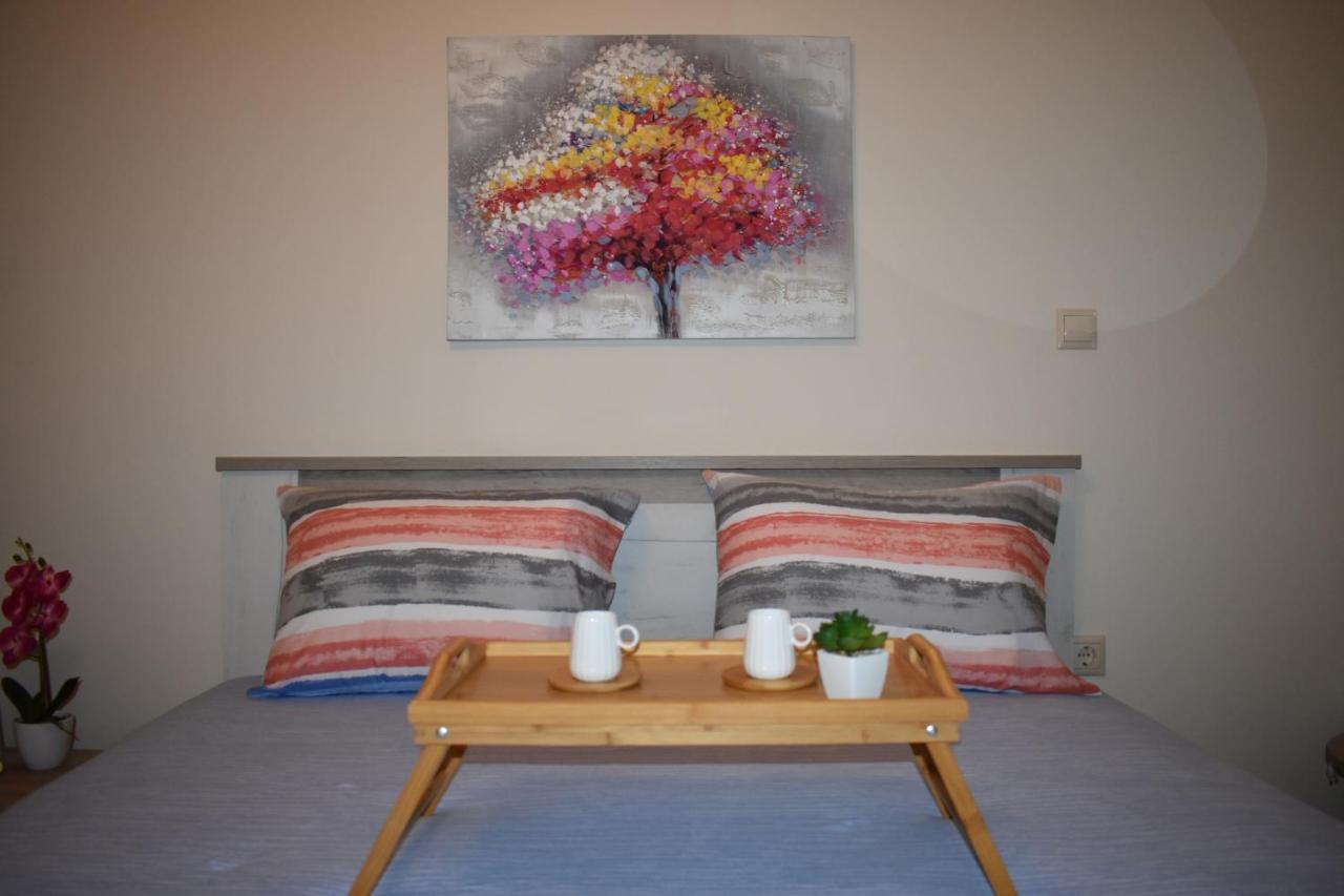 Apartment Domenica 2 *